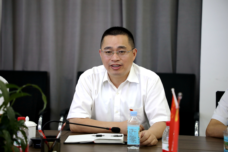 錢申春、王勝利參加機關(guān)第一黨支部和金寨路1標黨支部聯(lián)合主題黨日活動2